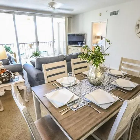 Villa Hibiscus Point 821
